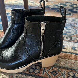 Swedish Hasbeens Leather Black Booties